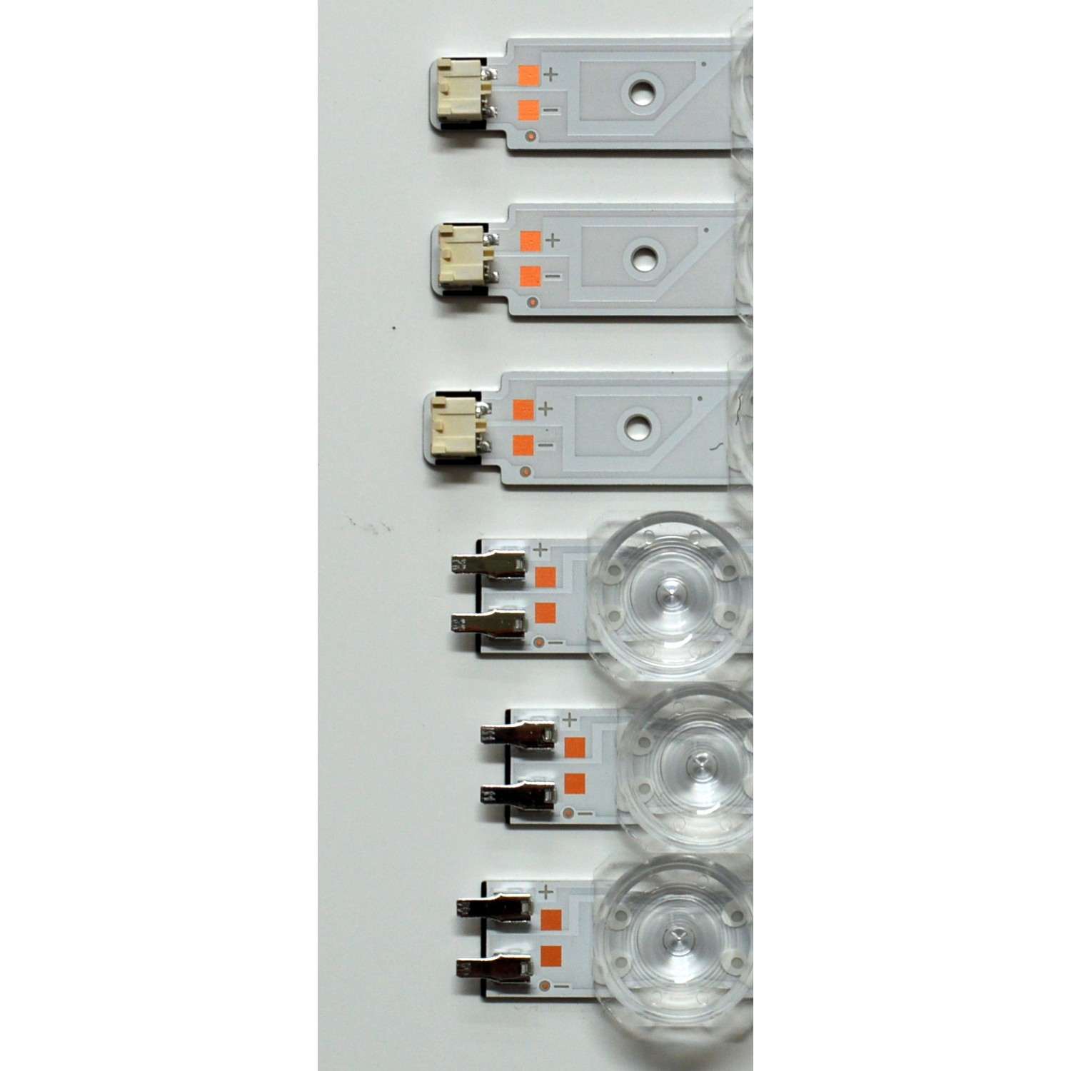 KIT DE LEDS ORIGINAL PARA TV SAMSUNG 6 PIEZAS / NUMERO DE PARTE BN96-58291A / BN96-68289A / V4D7-650SMA-R0 / V4D7-650SMB-R0 / 58291A / 68289A / PANEL CY-BD065HGSV4H / DISPLAY JR645R3HD1K / MODELO UN65DU6900FXZA / UN65DU6900FXZA UF06 - Imagen 7