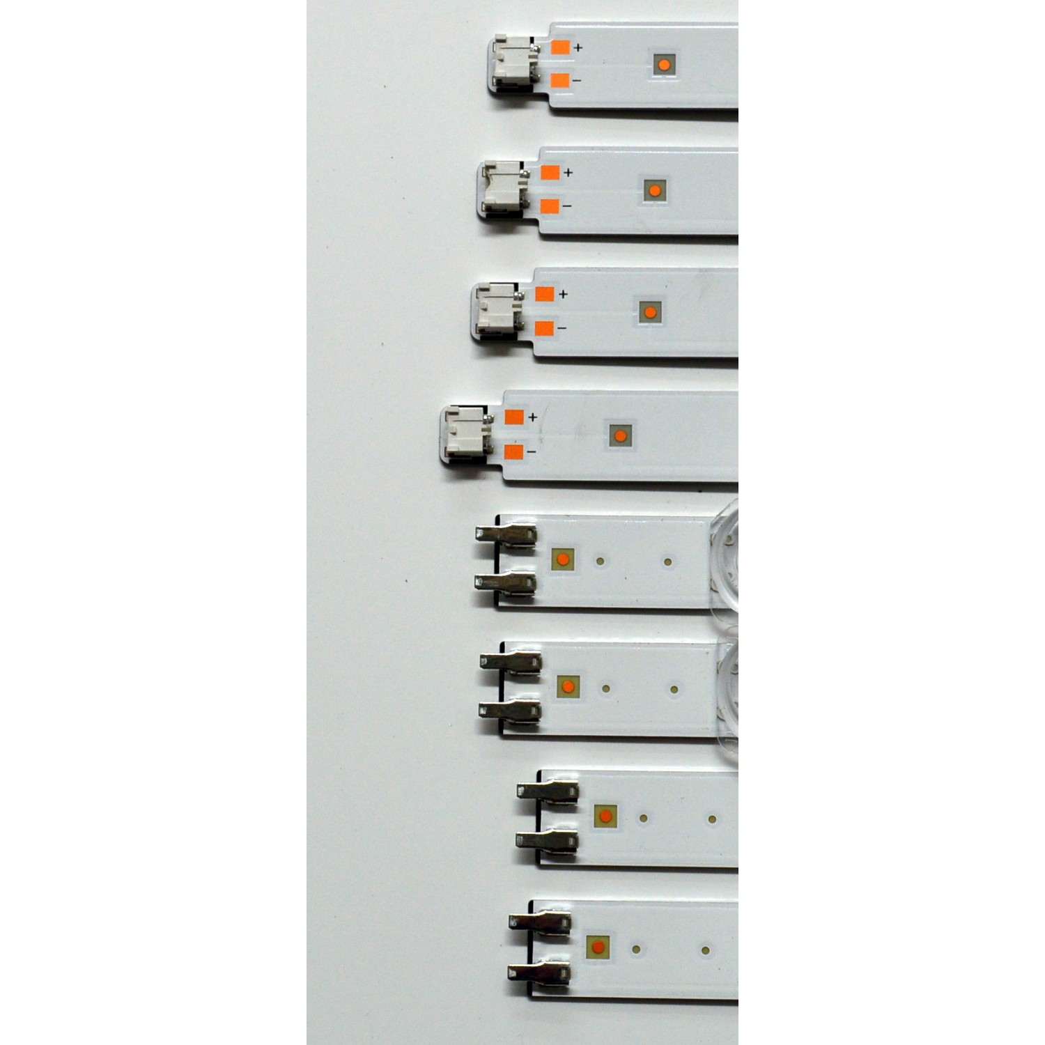 KIT DE LEDS ORIGINAL PARA TV SAMSUNG 8 PIEZAS / NUMERO DE PARTE  BN96-50458A / BN96-50459A / LM41-00874A / 910A / LM41-00873A / 909A / L1_TU7K / E8_CFM_R5(1) / 50458A / 50459A / PANEL CY-BT058HGCV6H / DISPLAY PT580GT03-1 VER.1.0 / MODELO UN58TU690TFXZA - Imagen 2