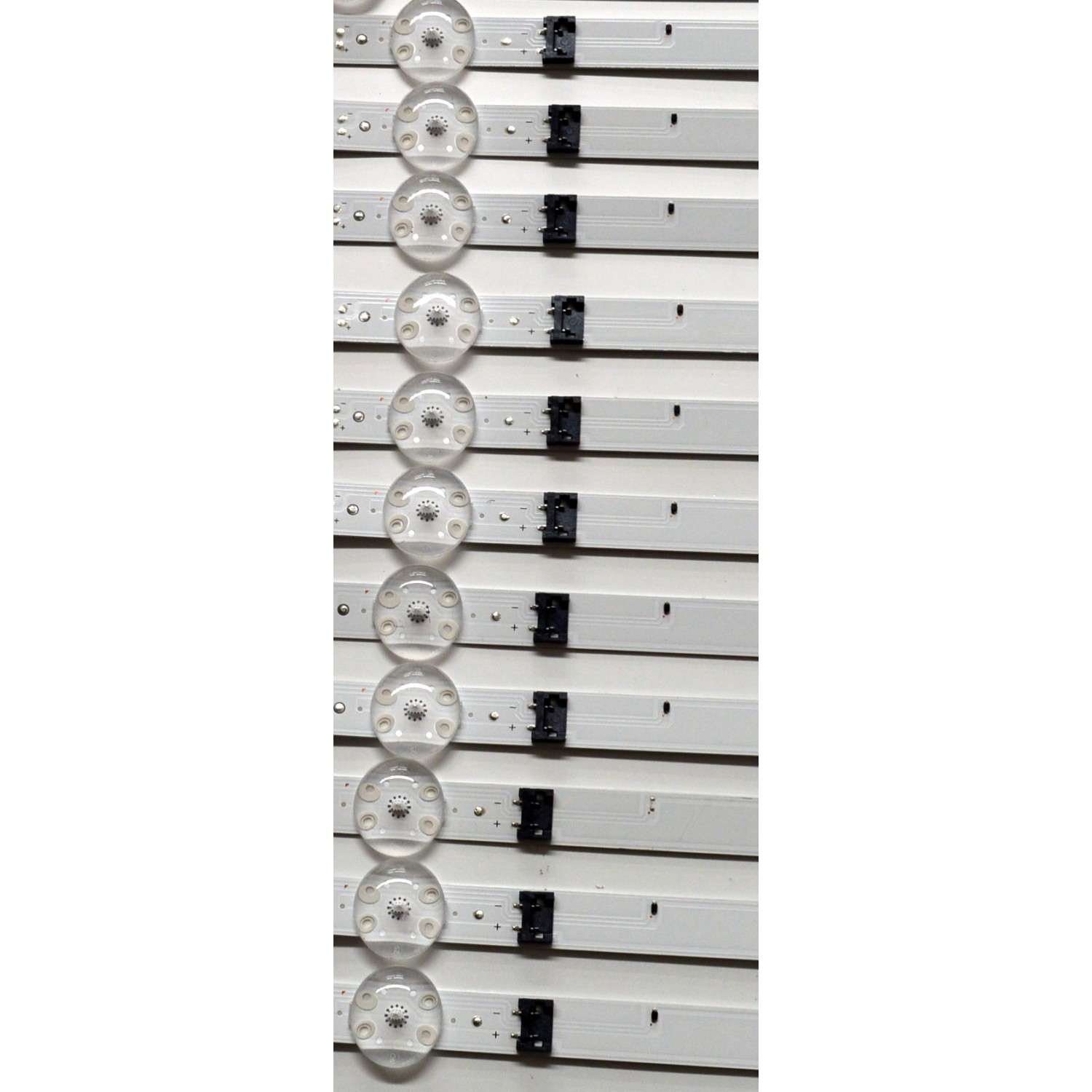KIT DE LEDS ORIGINAL PARA TV LG 22 PIEZAS / NUMERO DE PARTE EAV65088101 / EAV65088201 / SSC_Y23 SLIM TRIDENT_86UR90_LGD_A_S / SSC_Y23 SLIM TRIDENT_86UR90_LGD_B_0.6PI_REV00_220714 / PANEL NC860TQE-AAMH1 / DISPLAY LC860DQQ / MODELO 86UT7550AUA.BUSYLKR - Imagen 5