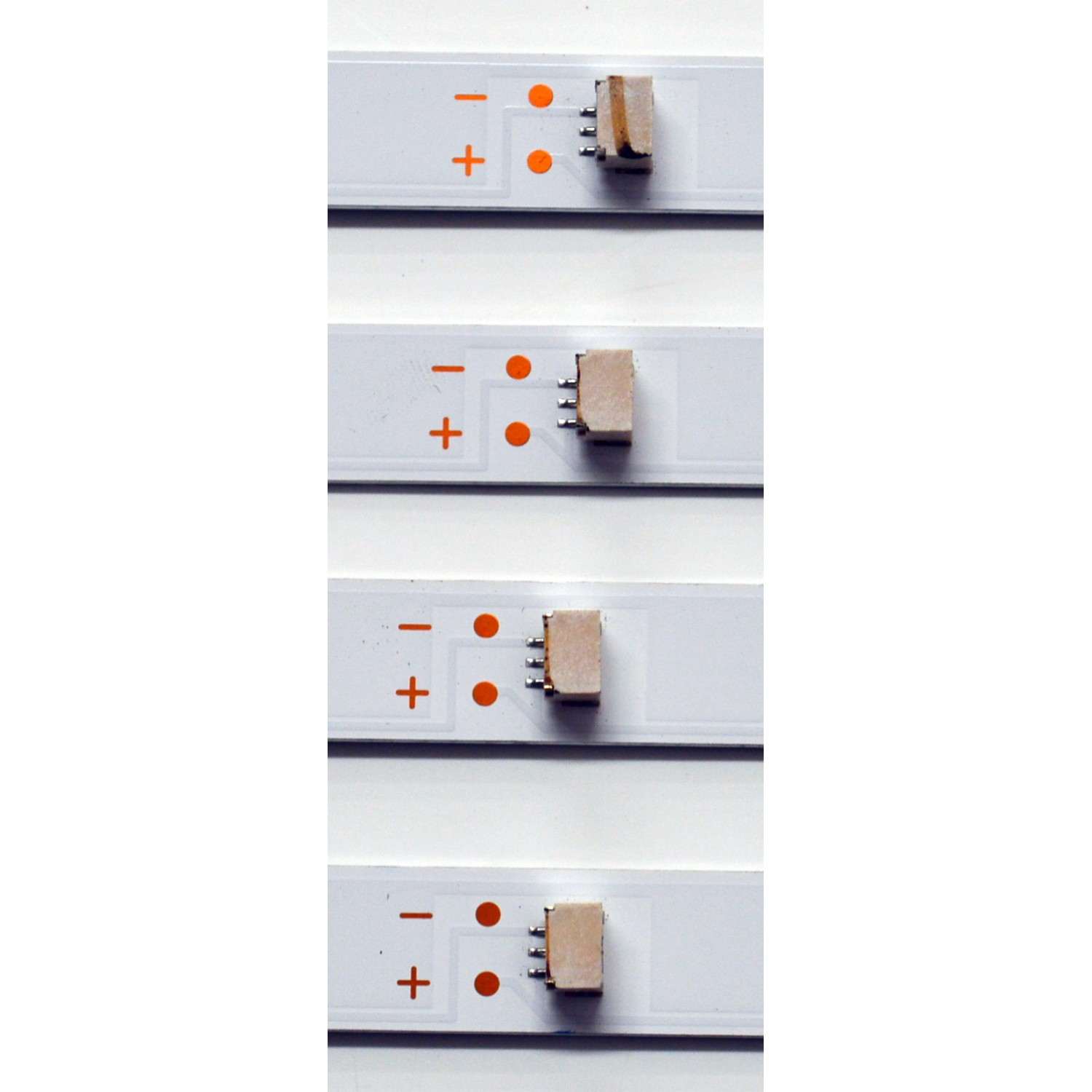KIT DE LEDS ORIGINAL PARA TV ELEMENT XUMO TV 4 PIEZAS / NUMERO DE PARTE  4708-K43DJ1-A1113N01 / K430WDJ1 A1 / BCKJ4708RA0 / 110408-43J12001 / N2-240701-32156633 / PANEL K430WDJ1 / DISPLAY V430DJ1-Q01 REV.D2 / MODELO E550AE43C / 100012584 43" - Imagen 2