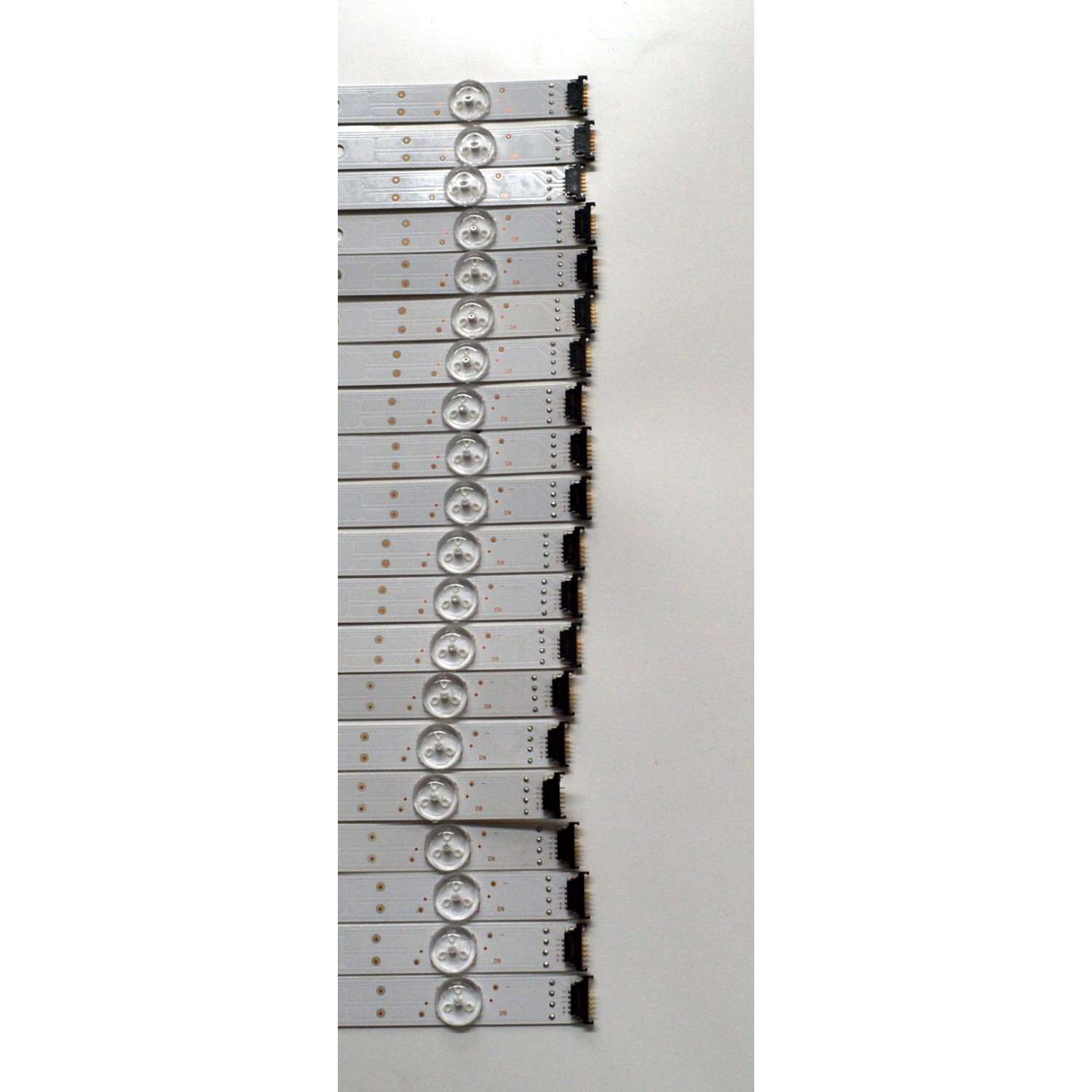 KIT DE LEDS ORIGINAL PARA TV SONY 20 PIEZAS / NUMERO DE PARTE SN85D2373 / SN85D2373 30X9(F) / PANEL YDCM085DCU11 / DISPLAY T850QVN03.K / MODELO XR-85X90CK / XR85X90CK - Imagen 3