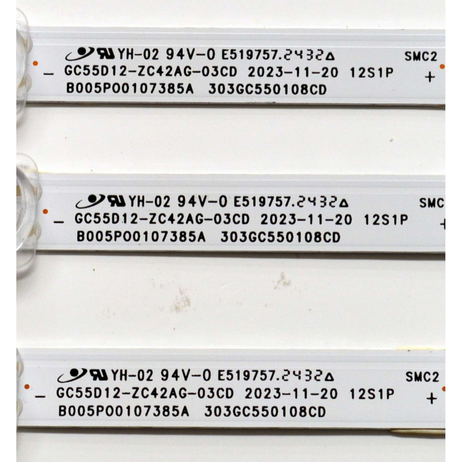 KIT DE LEDS ORIGINAL PARA TV VIZIO 3 PIEZAS / NUMERO DE PARTE 303GC550108CD / GC55D12-ZC42AG-03CD / B005P00107385A / 2300023190 / 70401-01873 / 240829BB03 / GC550M38 / PANEL BOEI550WQ1 / DISPLAY HV550QUB-F70 REV.2.0 / MODELO V4K55M-0804 LBVFV9GA - Imagen 2