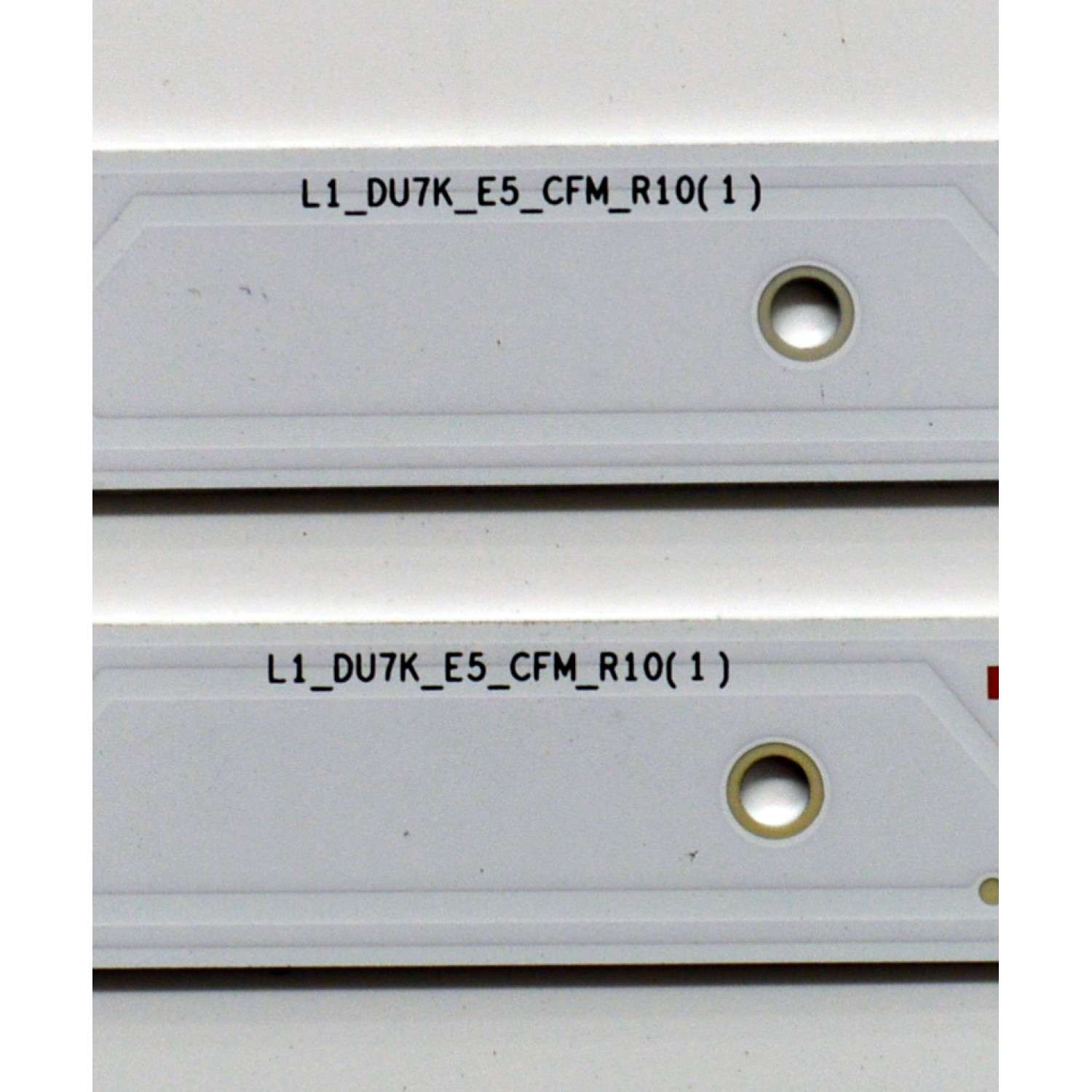 KIT DE LEDS ORIGINAL PARA TV SAMSUNG 4 PIEZAS / NUMERO DE PARTE BN96-58286A / BN96-58287A / LM41-01147A / LM41-01148A / L1_DU7K_E5_CFM_R10(1) / L1_DU7K_E5_CFM_L8(1) / PANEL CY-BD055HGXV2H / DISPLAY LC550EQC (SP)(A3) / MODELO UN55DU7200BXZA WB01 - Imagen 4