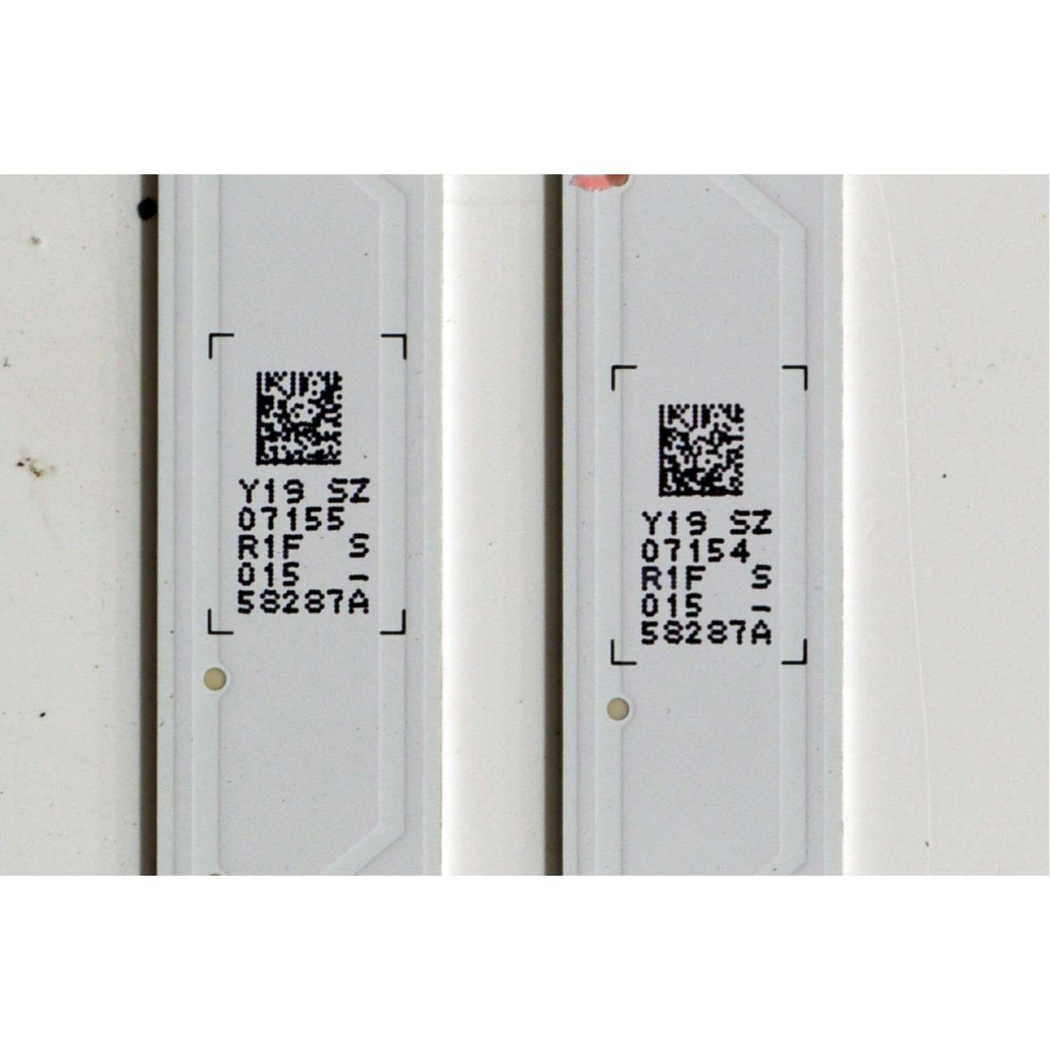KIT DE LEDS ORIGINAL PARA TV SAMSUNG 4 PIEZAS / NUMERO DE PARTE BN96-58286A / BN96-58287A / LM41-01147A / LM41-01148A / L1_DU7K_E5_CFM_R10(1) / L1_DU7K_E5_CFM_L8(1) / PANEL CY-BD055HGXV2H / DISPLAY LC550EQC (SP)(A3) / MODELO UN55DU7200BXZA WB01 - Imagen 2