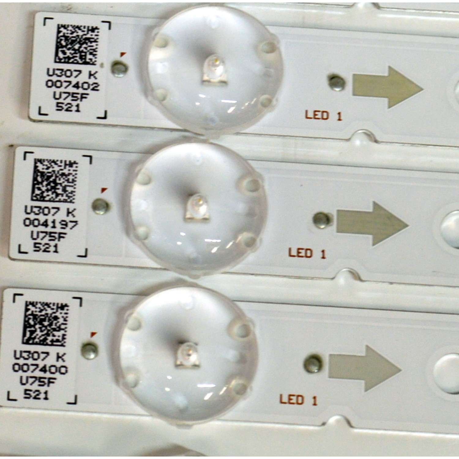 KIT DE LEDS ORIGINAL PARA TV SONY 13 PIEZAS / NUMERO DE PARTE SVG750AJ1 / SS_SVG750AJ1_231130 / U307 K  / U75F521 / PANEL YLEM075CC011 / DISPLAY HV750QUB-F9M / MODELO K-75S30C / K75S30C - Imagen 2