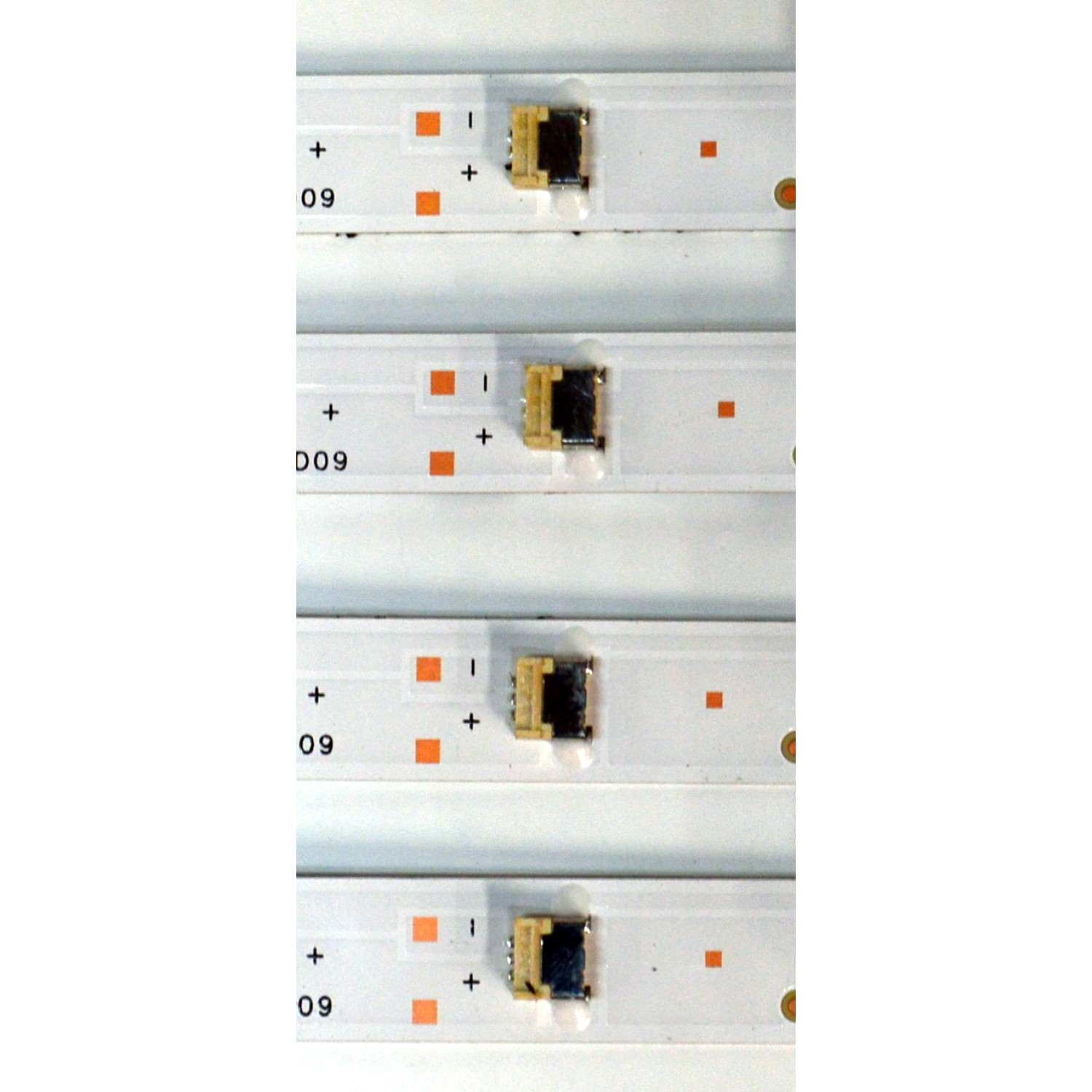 KIT DE LEDS ORIGINAL PARA TV ONN 4 PIEZAS / NUMERO DE PARTE 261501026700 / 07-65MS04-OD35-4X12-665X10X0.8 / 07-65MS04-0D35-4X12-665X10X0.8 / 210BZ12D0A33HBP00N / 2502J324508X / PANEL TPT650WR-QVN07.U / DISPLAY T650QVN07.9 / MODELO 100012587 65" - Imagen 2