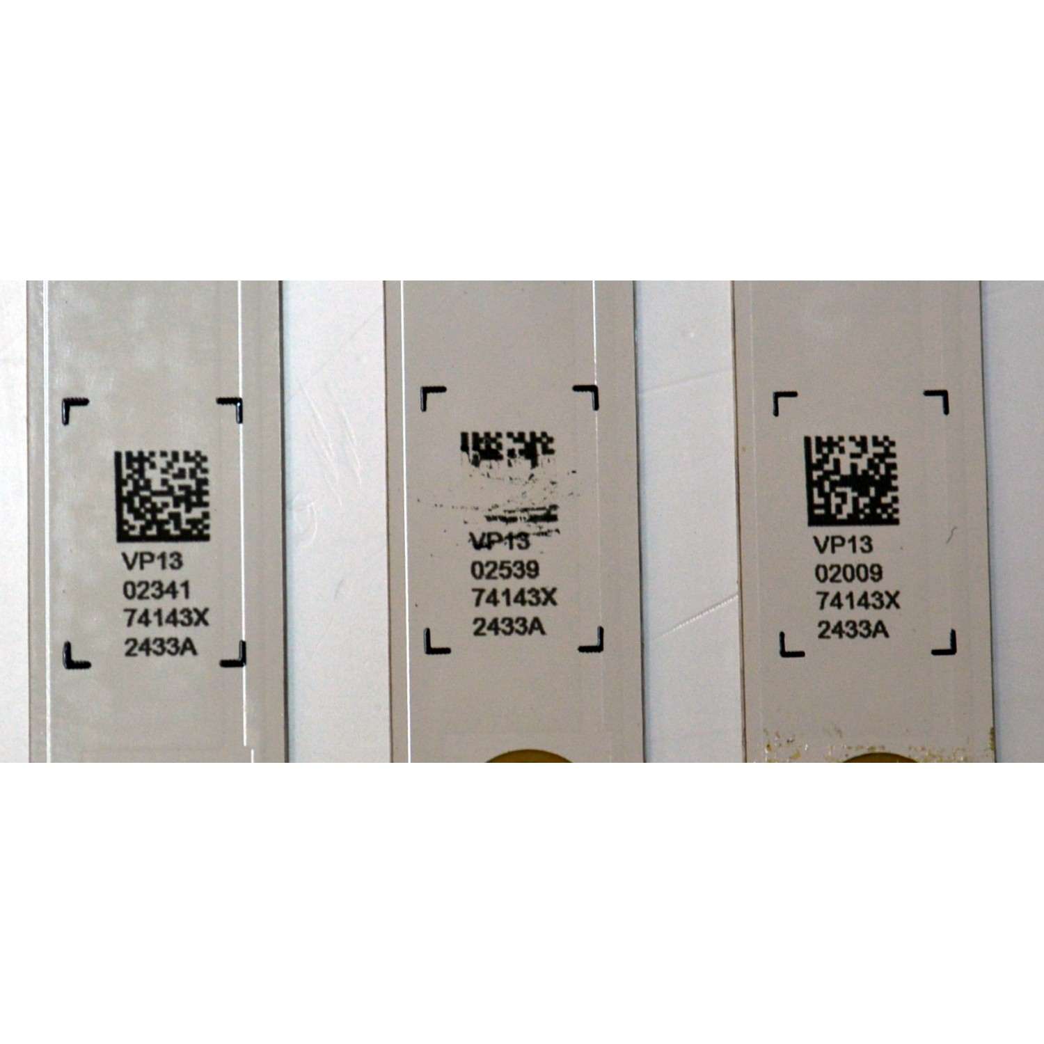 KIT DE LEDS ORIGINAL PARA TV SAMSUNG 3 PIEZAS / NUMERO DE PARTE BN96-2433A / CRH-P43S6303003101B2-REV3.1 / 2433A / 74143X / 75.2XP06G001 / 70L03H20125CA6313P / PANEL CY-BA043HGCR1V / DISPLAY PT430GT01-8 VER.1.1 / MODELO UN43U8000FBXZA DB01 - Imagen 3