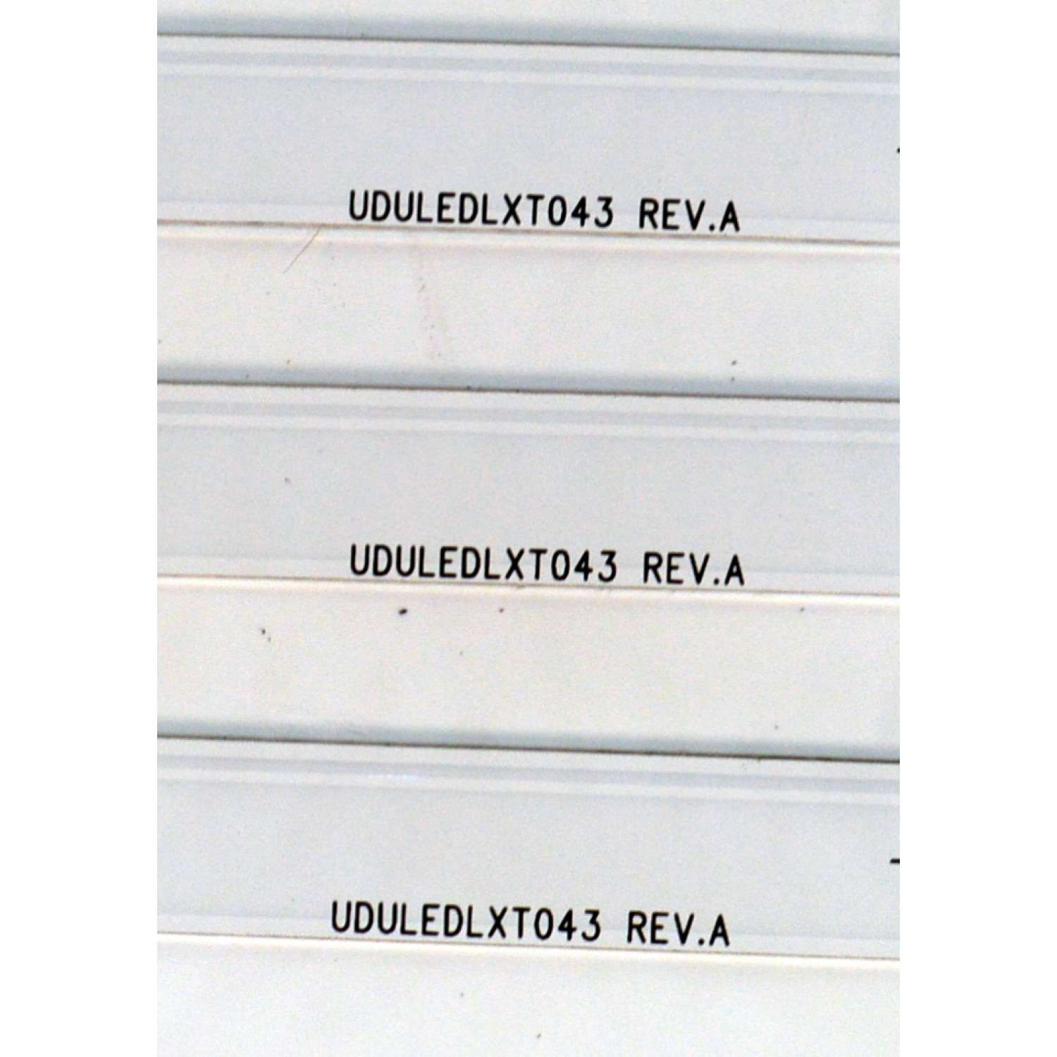 KIT DE LEDS ORIGINAL PARA TV PHILIPS 3 PIEZAS / NUMERO DE PARTE LB500A7 / LB500A7 V0_00 / UDULEDLXT043 REV.A / 8832A / 50W14S1P / DISPLAY V500DJ7-QE1 REV.D2 / MODELO 50PUL7552/F7 / 50PUL7552/F7 A - Imagen 4