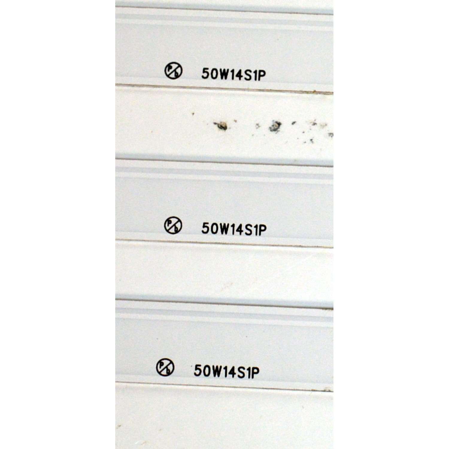 KIT DE LEDS ORIGINAL PARA TV PHILIPS 3 PIEZAS / NUMERO DE PARTE LB500A7 / LB500A7 V0_00 / UDULEDLXT043 REV.A / 8832A / 50W14S1P / DISPLAY V500DJ7-QE1 REV.D2 / MODELO 50PUL7552/F7 / 50PUL7552/F7 A - Imagen 3