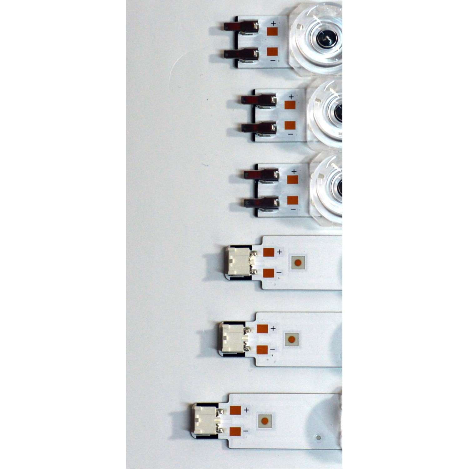 KIT DE LEDS ORIGINAL PARA TV SAMSUNG 6 PIEZAS / NUMERO DE PARTE BN96-58291A / BN96-58289A / LM41-01151A / LM41-01152A / L1_DU7K_F5_CFM_R9(1) / L1_DU7K_F5_CFM_L10(1) / 58291A / 58289A / PANEL CY-BD065HGSV5H / DISPLAY JR645R3HD1K / MODELOUN65DU7200BXZA UG06 - Imagen 3