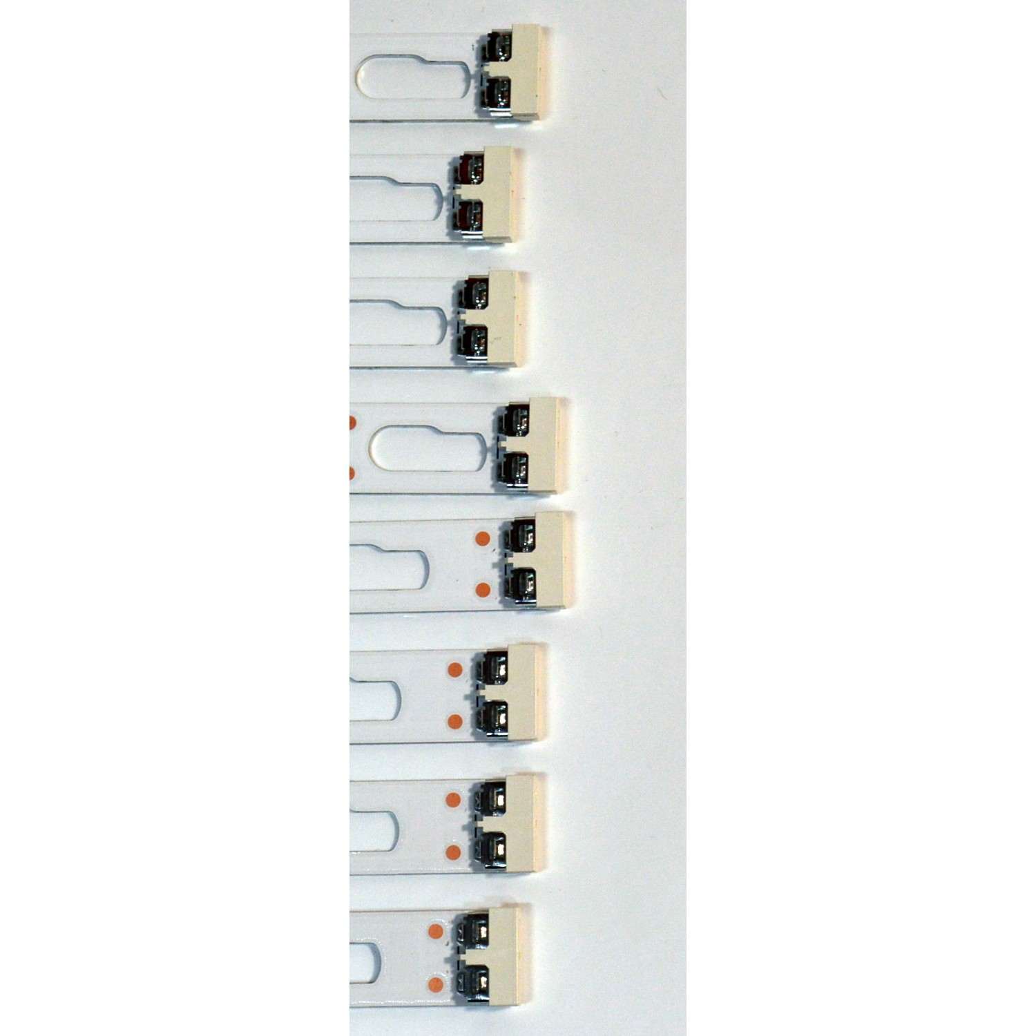 KIT DE LEDS ORIGINAL PARA TV SAMSUNG 12 PIEZAS / NUMERO DE PARTE BN96-58296A / BN96-58295A / BN96-58294A / JL.D750H1330-408AR-M_V09 7.0 / JL.D750H1330-408AL-M_V09 7.0 / PANEL CY-BD075HGHV2H / DISPLAY ST7461D03-4 V2.1 / MODELO UN75DU7200BXZA CB05 - Imagen 2