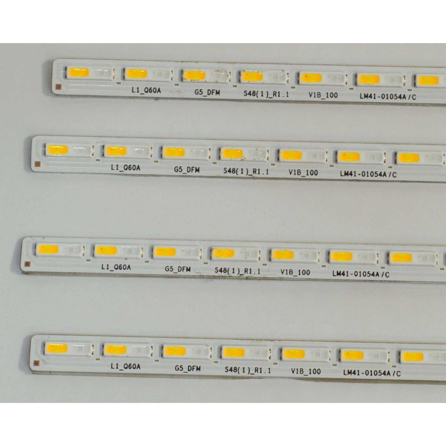 KIT DE LEDS ORIGINAL PARA TV SAMSUNG 4 PIEZAS / NUMERO DE PARTE LM41-01054A / L1_Q60A G5_DFM S48(1)_R1.1 V1B_100 / LM41-01054 / C  / PANEL CY-QC075FGHV7H / DISPLAY ST7461D04-1 V2.1 / MODELO QN75Q70CDFXZA / QN75Q70CDFXZA CD05 - Imagen 2