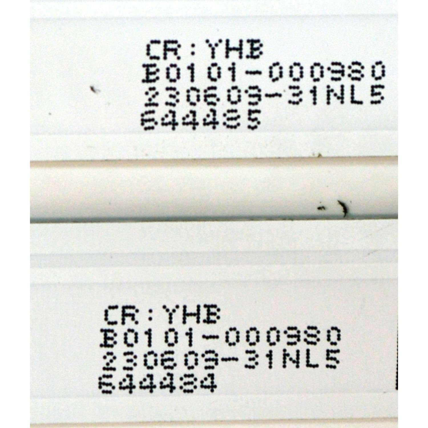 KIT DE LEDS ORIGINAL PARA TV TCL 2 PIEZAS / NUMERO DE PARTE 58S11-ZX3030-2X17YH / 58S11-ZX3030-2X17YH-20221118W / B0101-000980 / 230609-31NL5 / PANEL LVU580NDEL / DISPLAY CV580U3-L02 REV:01 / MODELO 58S470G - Imagen 4
