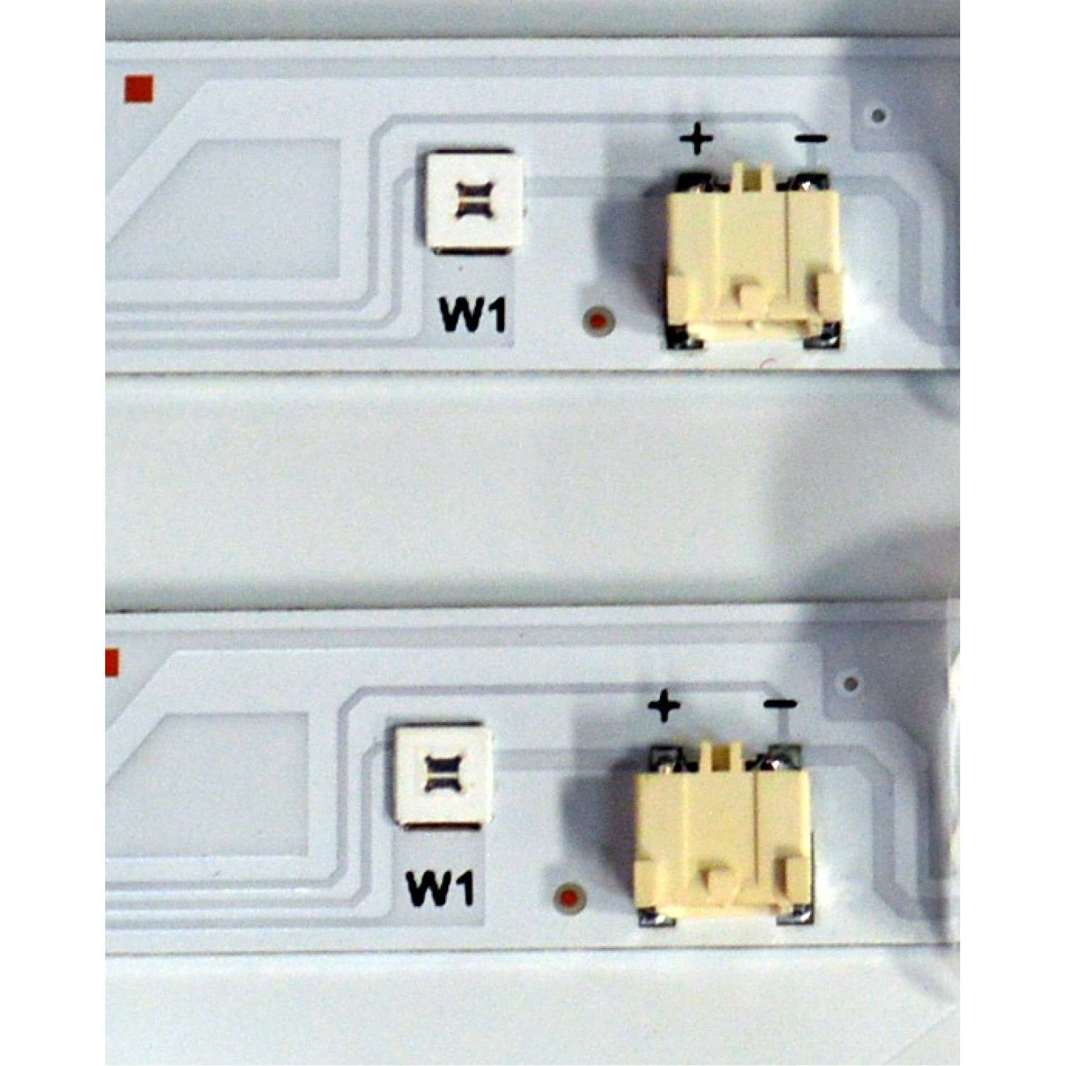KIT DE LEDS ORIGINAL PARA TV SAMSUNG 4 PIEZAS / NUMERO DE PARTE BN96-60376A / BN96-60377A / V5F8-650SMA / V5F8-650SMB / 60376A / 60377A / PANEL CY-BF065HGHV8H / DISPLAY ST6451D06-9 V2.1 / MODELO UN65U8000FBXZA / UN65U8000FBXZA CB01 - Imagen 6