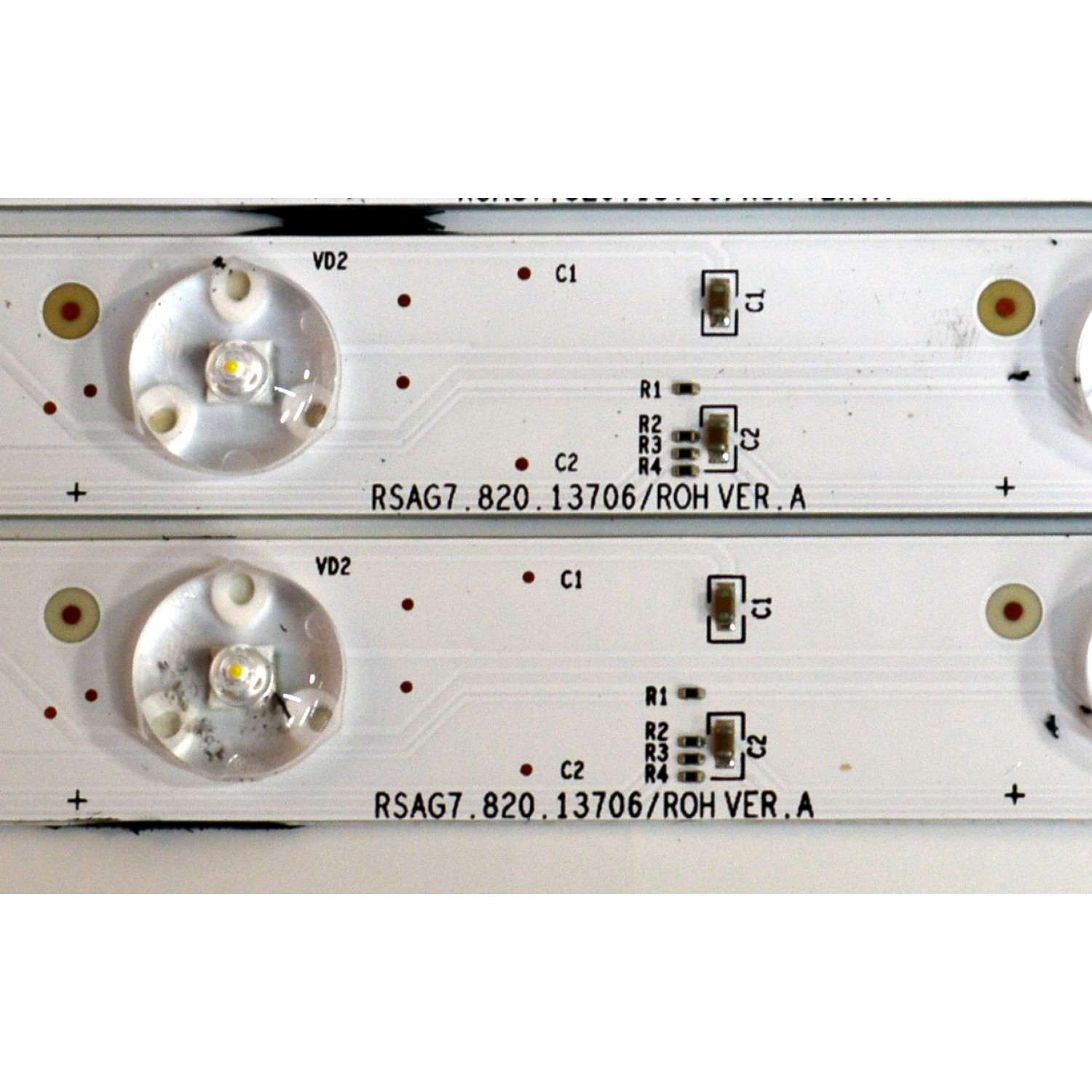 KIT DE LEDS ORIGINAL PARA TV HISENSE 32 PIEZAS / NUMERO DE PARTE BK75E7KA / CRH-BK75E7KA3030T321636W-REV1.2 / HD750H3U62-TALDKCM2B1 / 2023063002 / RSAG7.820.13706/ROH VER.A / 24087X / 27904200 / PANEL HD750H3U73-T0LN / DISPLAY HV750QUB-E94 / MODELO 75U75N - Imagen 3
