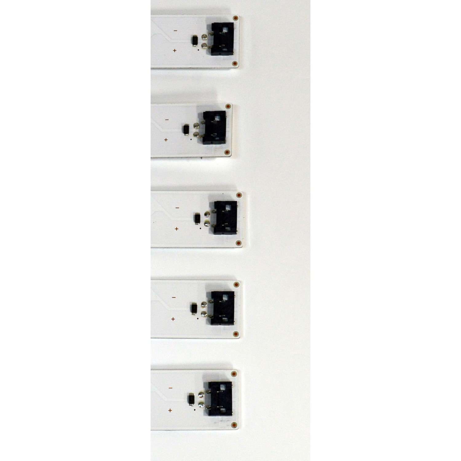 KIT DE LEDS ORIGINAL PARA TV LG 5 PIEZAS / NUMERO DE PARTE EAV64252301 / SSC_TRIDENT_60UK62_S / SSC_60UK62(SHARP)_10LED_SVL600A43_REV1.0_180515 / PC65029D / SHARP60043 / MODELO 60UK6090PUA / 60UK6090PUA.BUSMLJR / 60UK6090PUA.BUSMLOR - Imagen 2