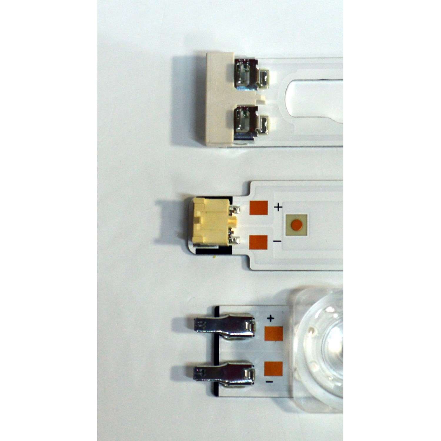 KIT DE LEDS ORIGINAL PARA TV SAMSUNG 4 PIEZAS / NUMERO DE PARTE BN96-58282A / BN96-58283A / LM41-01143A / LM41-01144A / L1_DU7K_D3_CFM_R8(1) R1.2_XB3_100_6Pi LM41-01144A / PANEL CY-BD043HGCV2H / DISPLAY PT430GT01-8 VER.1.1 / MODELO UN43DU7200BXZA XB01 - Imagen 5