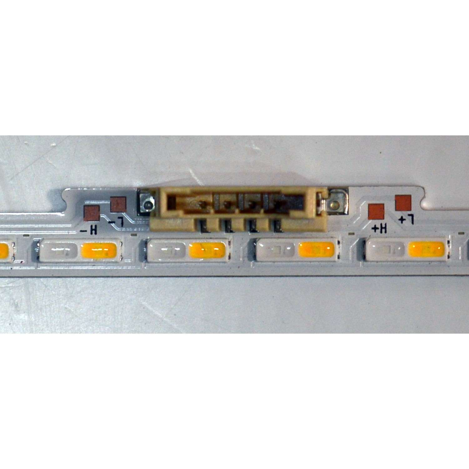 KIT DE LEDS ORIGINAL NUEVOS PARA TV SAMSUNG 2 PIEZAS / NUMERO DE PARTE BN96-52584A / LM41-01050B / L1_Q60A E5_DFM S66(1)_R1.1 UAD_100 LM41-01050B / MODELO QN55Q6DAAFXZA / QN55Q60AAFXZA / QN55LS03BAFXZA - Imagen 2