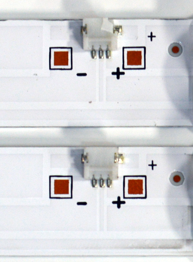 KIT DE LEDS ORIGINAL PARA TV HISENSE 2 PIEZAS / NUMERO DE PARTE BK50H1C / CRH-BK50H1C3030T021628F-REV1.2 / HD500H1U91-T0/2022122101/BK50H1C / 1304592500 / 28093200 / PANEL HD500H1U91-T0\ROH / DISPLAY CV500U2-L01 REV:02 / MODELO 50A6NV / 50A6NV 50A51HUV - Imagen 2