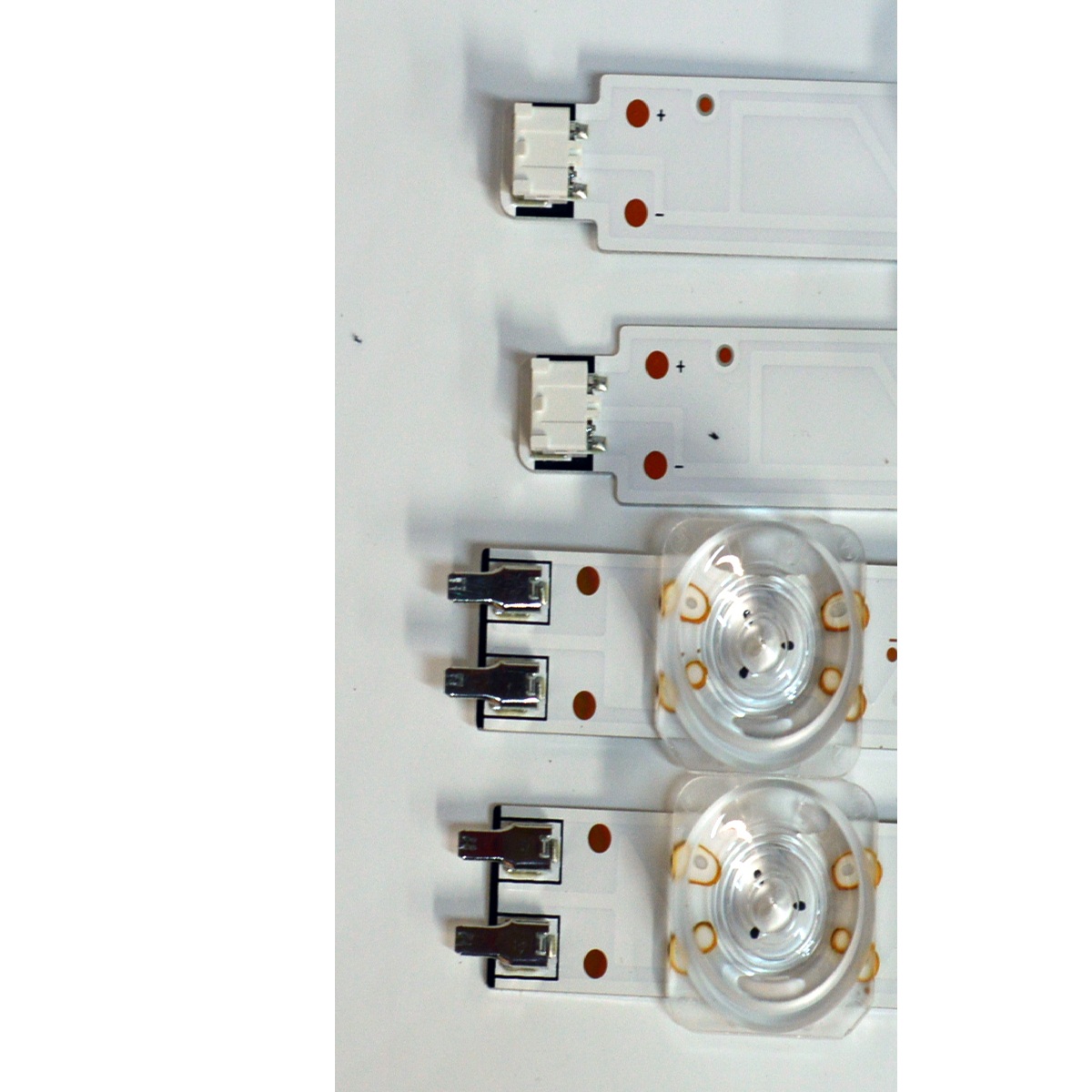 KIT DE LEDS ORIGINAL PARA TV SAMSUNG 4 PIEZAS / NUMERO DE PARTE BN96-60388A / BN96-60389A / JL.D55I1330-408AL-M_V18 / JL.D55I1330-408AR-M_V18 / 60388A / 60389A / PANEL CY-TF055HGHV1H / DISPLAY ST5461D18-5 / MODELO QN55Q7FDAFXZA / QN55Q7FDAFXZA CA01 - Imagen 2
