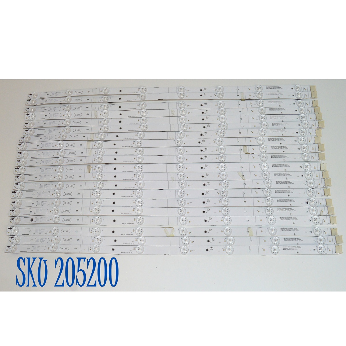 KIT DE LEDS ORIGINAL PARA TV HISENSE 20 PIEZAS / NUMERO DE PARTE BXK65J3U52C3030T08204CK / CRH-BXK65J3U52C3030T08204CK-REV1.2 / HD650J3U52-T0L5/2024121901/SVH650F30 / RSAG7.820.53235/ROH / PANEL HD650J3U52-T0L5 / DISPLAY T650QVN07.5 / MODELO 65U6QV
