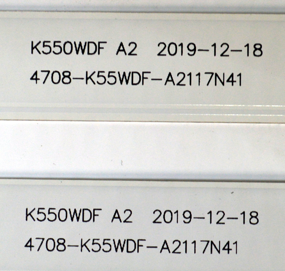 KIT DE LEDS ORIGINAL PARA TV LED TV 8 PIEZAS / NUMERO DE PARTE 4708-K55WDF-A2117N51 / 4708-K55WDF-A2117N41 / YSDL4700RA0 / 110605-550F2031 / NZ-211229-3215B734 / PANEL K550WDF / DISPLAY HV550QUB-F70 / MODELO ITC-LED-55 - Imagen 4
