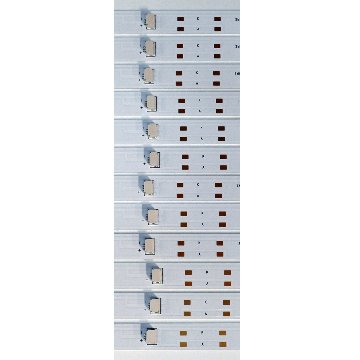 KIT DE LEDS ORIGINAL NUEVOS PARA TV PHILIPS / DAEWOO / 12 PIEZAS / NUMERO DE PARTE 303TC750006D / TCL75D07-ZC42AG-01D / 4L-ZX075T-ZC006C / TC750M20 / MODELO 75PUL6673/F6 / DAW75URF - Imagen 2