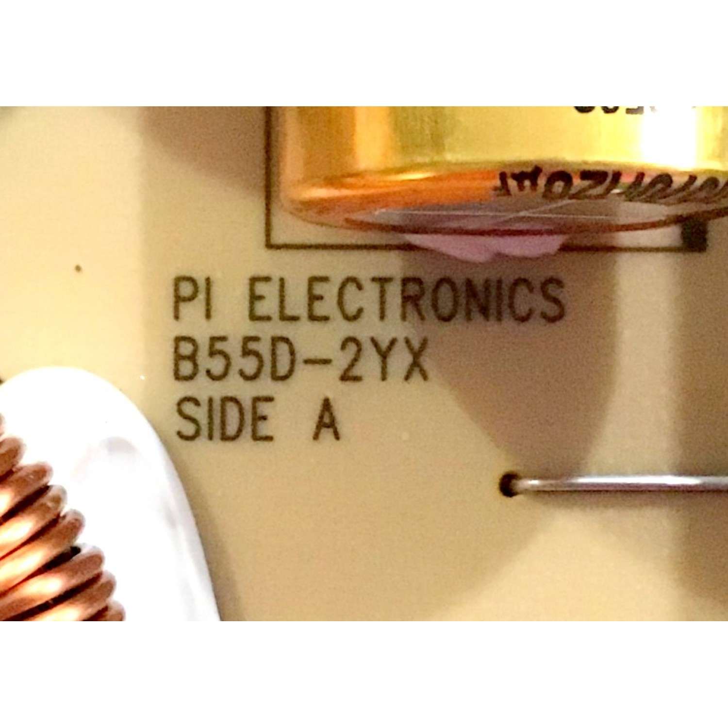 FUENTE DE PODER SONY / 1-001-392-12 / GL94- 100139212 / B55D-2YX / PANEL YM9F075CND01 / MODELO XBR-75X800G - Imagen 3