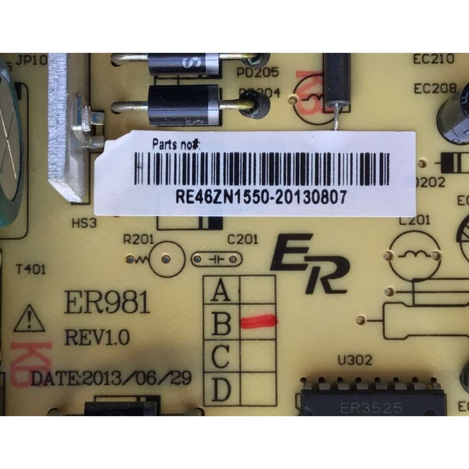 FUENTE DE PODER PARA TV RCA / NUMERO DE PARTE RE46ZN1550 / ER981 / E3-98102012-ER / MI2-130807 / WP1307062  / PANEL LK600D3HA6S-12V / MODELO LED60B55R120Q - Imagen 2