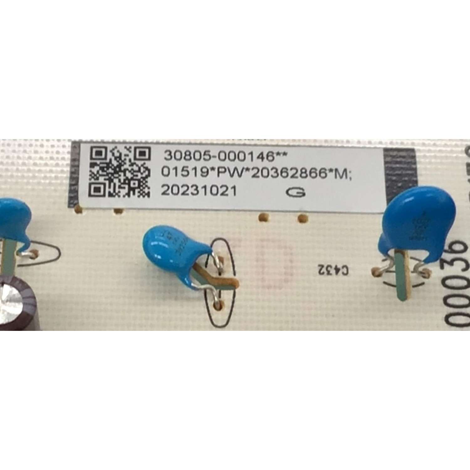 FUENTE DE PODER PARA TV TCL ORIGINAL / NUMERO DE PARTE 30805-000146 / 40-L30XW4-PWB1ZG / 11601-500036 / E56334 / L30WX / 20362866 / 20231021 / PANEL LVU650NDEL CS9W72 V1 / DISPLAY ST6451D06-3 VER.2.1 / MODELOS 65Q650G / 65Q670G / 75S470G / 65Q550G - Imagen 3