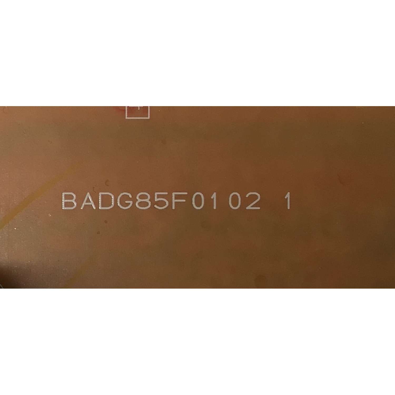 FUENTE DE PODER PARA TV PHILIPS / NUMERO DE PARTE AFA84021 / BADG85F0102 1 / P000029622 / PANEL UCF8DXT-G078 / DISPLAY HV650QUB-F72 REV.1.0 / MODELO 65PUL6553 / 65PUL6553/F7 - Imagen 3