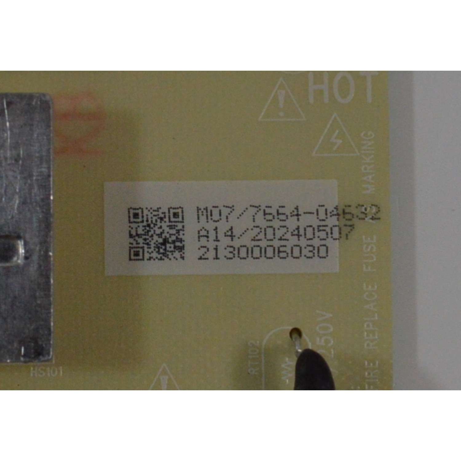 FUENTE PODER PARA TV ONN ORIGINAL / NUMERO DE PARTE 514C3904M07 / TV3904-ZC02-01 / E021M516-D1 / M07/7664-04632 / 20240507 / 2130006030 / DISPLAY V430DJ1-Q01 REV.D2 / MODELO 100012584 43" - Imagen 2