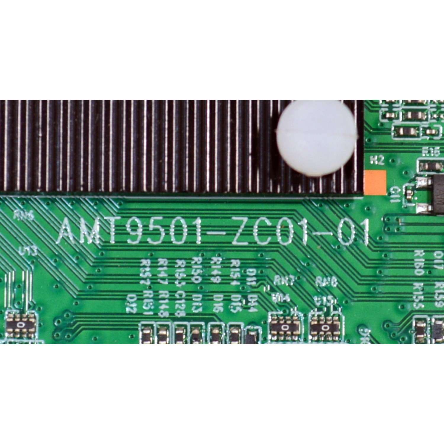 MAIN FUENTE COMBO ORIGINAL PARA TV ONN ROKU HD / NUMERO DE PARTE 515CT9501M35 / AMT9501-ZC01-01 / M35/7611-00883 / 2130006974 / M25028-MT / PANEL T320XVN02.H / DISPLAY T320XVN02.H / BOARD 32T24 S00 SB / MODELO 100012589 32" - Imagen 3