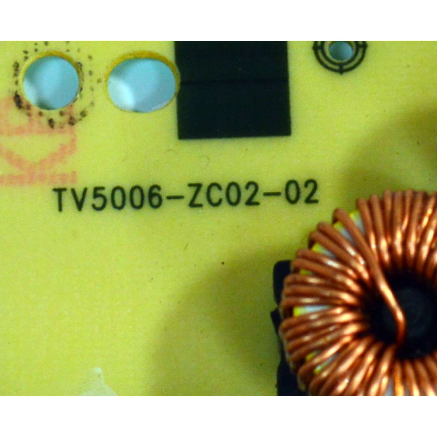 FUENTE DE PODER ORIGINAL PARA TV RCA / NUMERO DE PARTE 514C5006M31 / TV5006-ZC02-02 / M31/2010091989/14 / 1010525974-02276 / PANEL CC580PV7D / MODELO RTRU5827-UC - Imagen 2