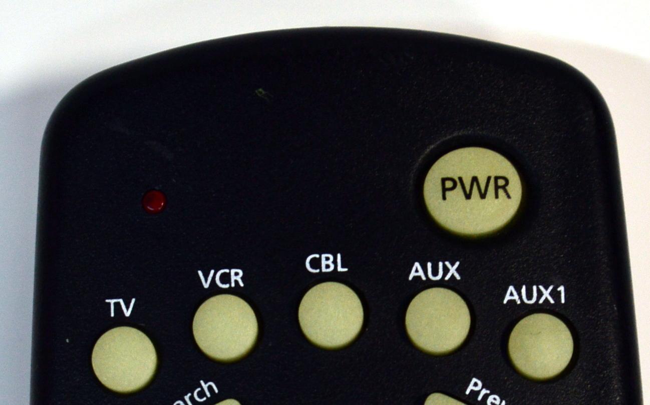 CONTROL REMOTO ORIGINAL ZENITH PARA FUNCIONAR CON MULTIPLES DISPOSITIVOS COMO TV / VCR / CABLE/CBL / EQUIPOS AUXILIARES / NUMEREO DE PARTE ZEN525B / ZEN425K / ZEN425KB / ZEN725A / ZEN525A / ZEN725 / ZEN700A / SK64-002 / EIA343 / 14-972E / 124-213 - Imagen 4