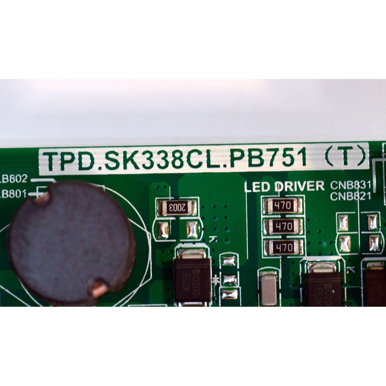 MAIN FUENTE COMBO ORIGINAL PARA TV ONN ROKU HD / NUMERO DE PARTE 9011-240038-VZ2010XK / TPD.SK338CL.PB751 (T) / Q23147-KT / CVTE9011ARA0 / S24090339 / 24A09S07386 / PANEL K320WDD1B / MODELO 100012589 32" - Imagen 2