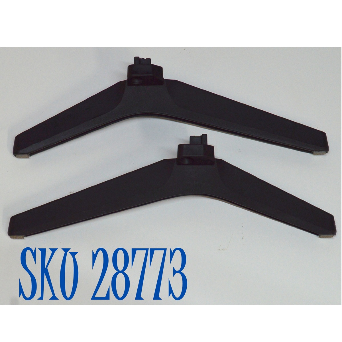 KIT DE BASES ORIGINAL PARA TV HISENSE 2 PIEZAS / NUMERO DE PARTE RSAG8.078.7346 / PP-GF40 / PA6-GF30 / MODELO 58A65NV / 58A6NV / 58R6E5 / 55A6N / 55A65N / 55R6030N / 55A5NV / 55A6KV / 50R6E5 / 50R6E5 / 50R6030N / 50A6KV