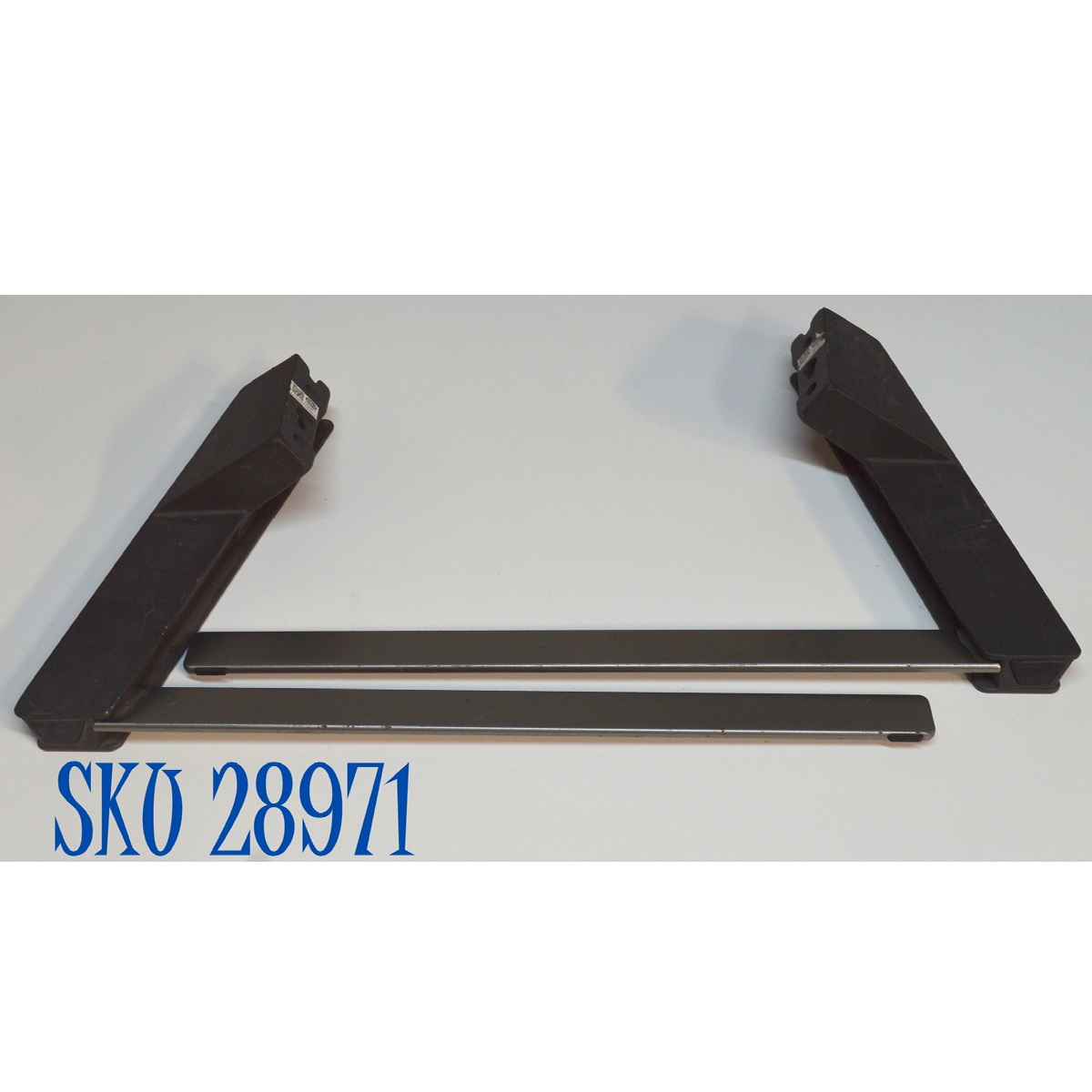KIT DE BASES DE METAL ORIGINAL PARA TV SONY 2 PIEZAS / NUMERO DE PARTE 474354001 / 474353901 / 4-743-539-01 / 4-743-540-01 / 4.743.540.01 / 4.743.539.01 / MODELO XBR-65X950G