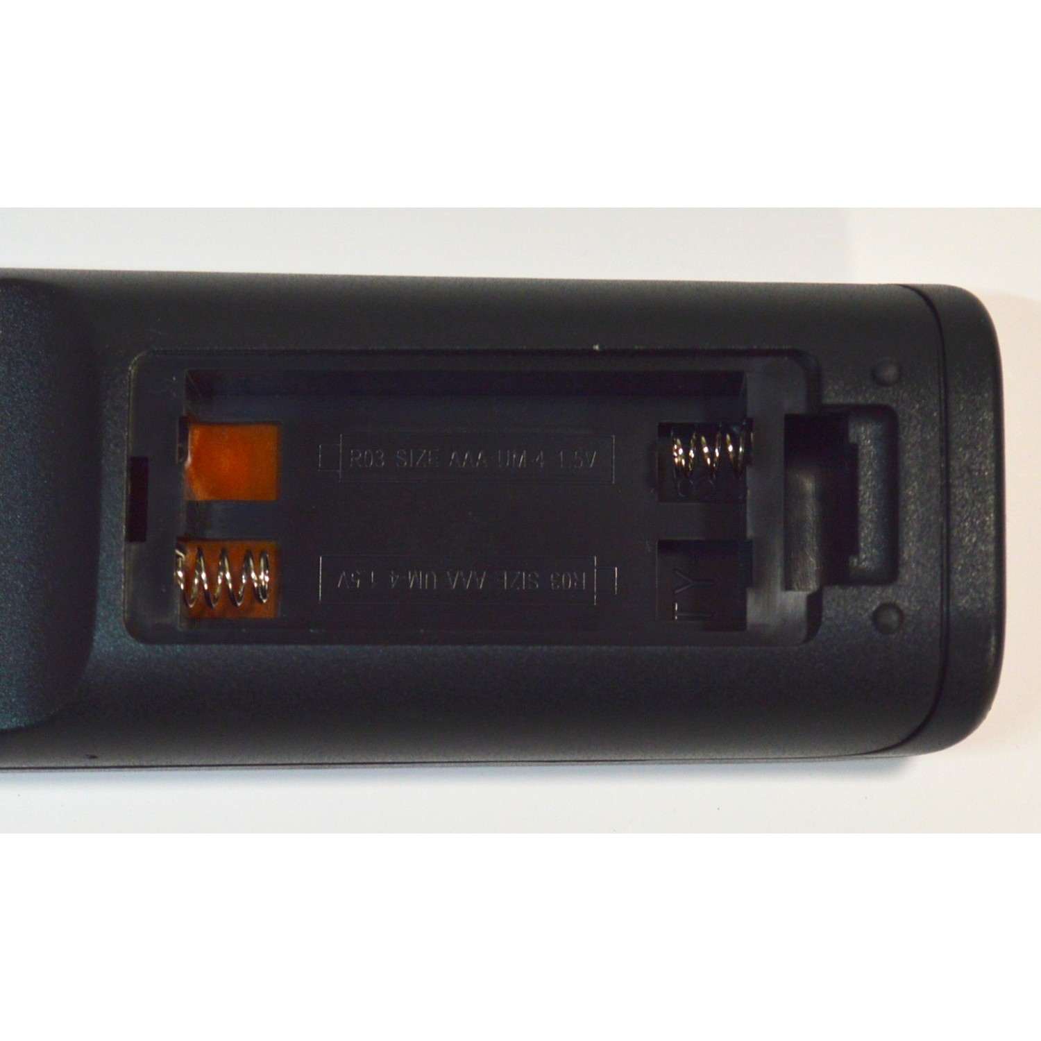 CONTROL REMOTO NORCENT ORIGINAL NUEVO PARA ALTAVOZ/BOCINA NORCENT NSP-805 / DOLPHIN SP-850RBT   / NUMERO DE PARTE NORCENT / TY-13B - Imagen 2