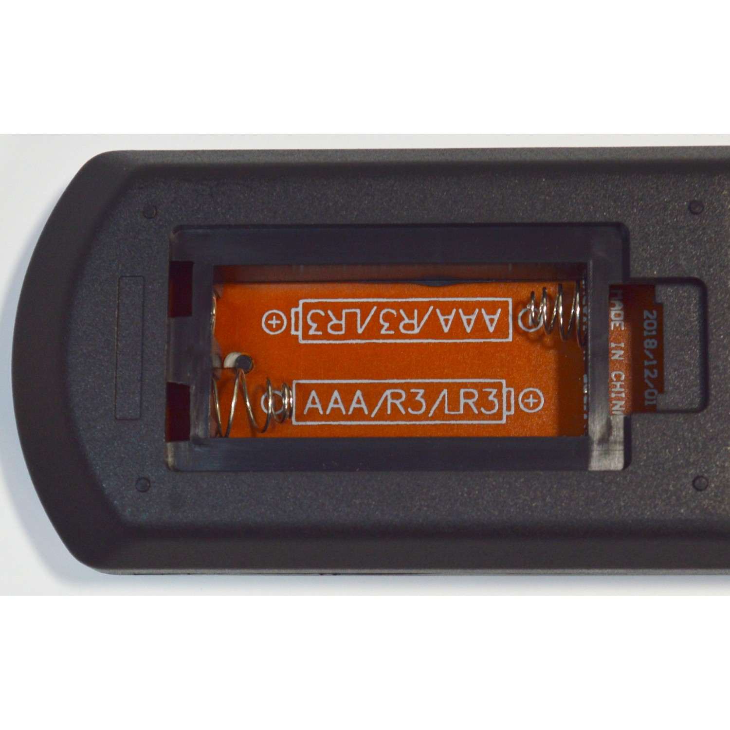 CONTROL REMOTO YAMAHA ORIGINAL NUEVO / COMPATIBLE PARA RESEPTOR DE AUDIO/VIDEO YAMAHA / NUMERO DE PARTE  RAV41 / RAV41 WY19980 / MODELO RX-A1010 / RX-A1010 / RX-A2010 / RX-A2010BL / RX-A3010 / RXA1010 RXA2010 / RXA2010BL / RXA3010 - Imagen 3