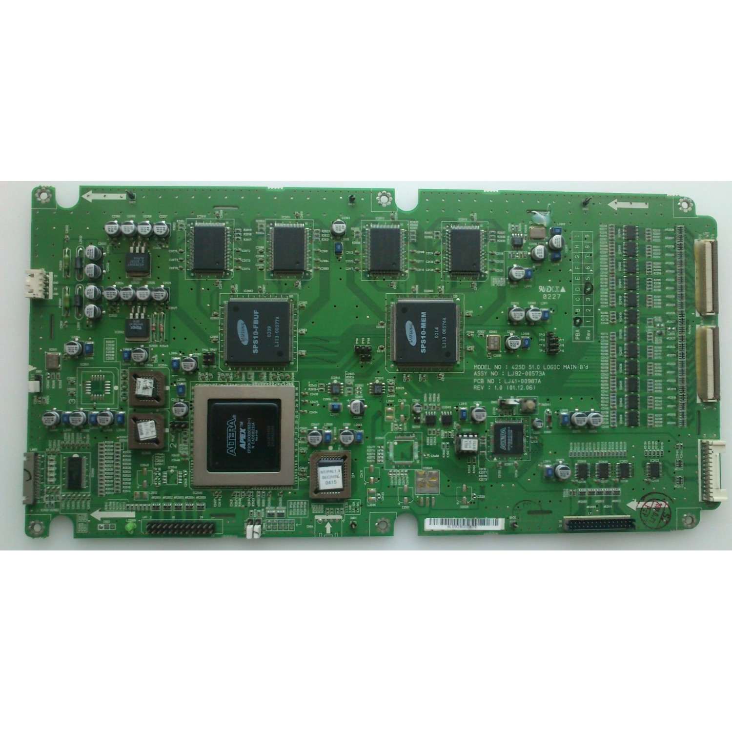 MAIN PARA TV SAMSUNG / NUMERO DE PARTE BN94-16865J / BN97-18217C / 20210928 / 010234663551 / PANEL CY-QA055FHHV2H / DISPLAY LSF550FF18-T01 / BN96-2599A / MODELOS QN55LS03AAFXZA CJ06 / QN55LS03AAFXZA CD02