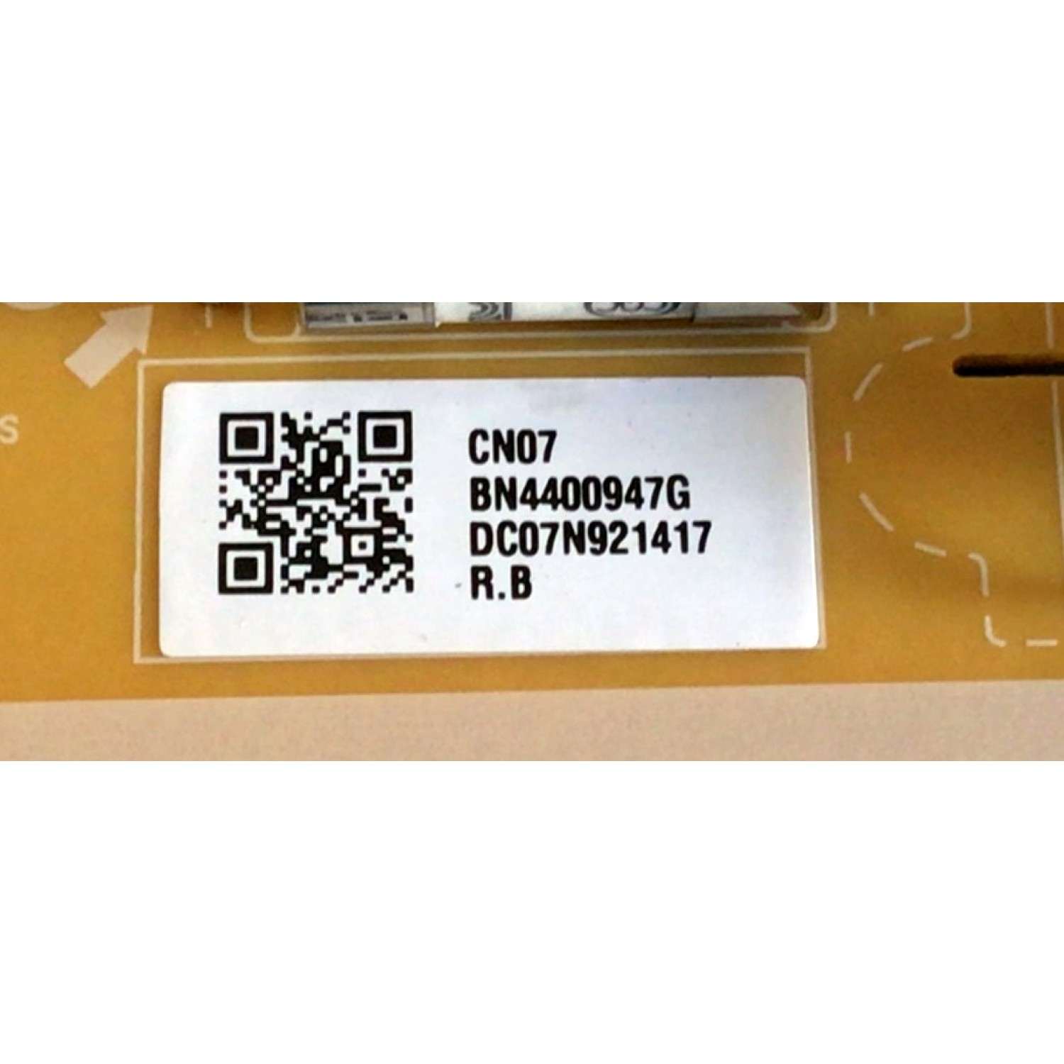 KIT DE TARJETAS PARA TV SAMSUNG CRYSTAL UHD 4K SMART TV / NUMERO DE PARTE MAIN BN94-14988A / BN41-02662A / BN97-15333C / K058C-485A / FUENTE BN44-00947G / L43E7_RDY / BN4400947G / PANEL CY-NN043HGEVMH / MODELO UN43NU6900 / UN43NU6900BXZA BC02 - Imagen 2