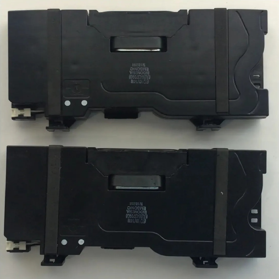 KIT DE BOCINAS PARA TV LG / NUMERO DE PARTE EAB64370908 /  6Ω  10/14W / N1B251 / 64370908 / MODELO OLED55A1AUA.DUSQLJR - Imagen 2