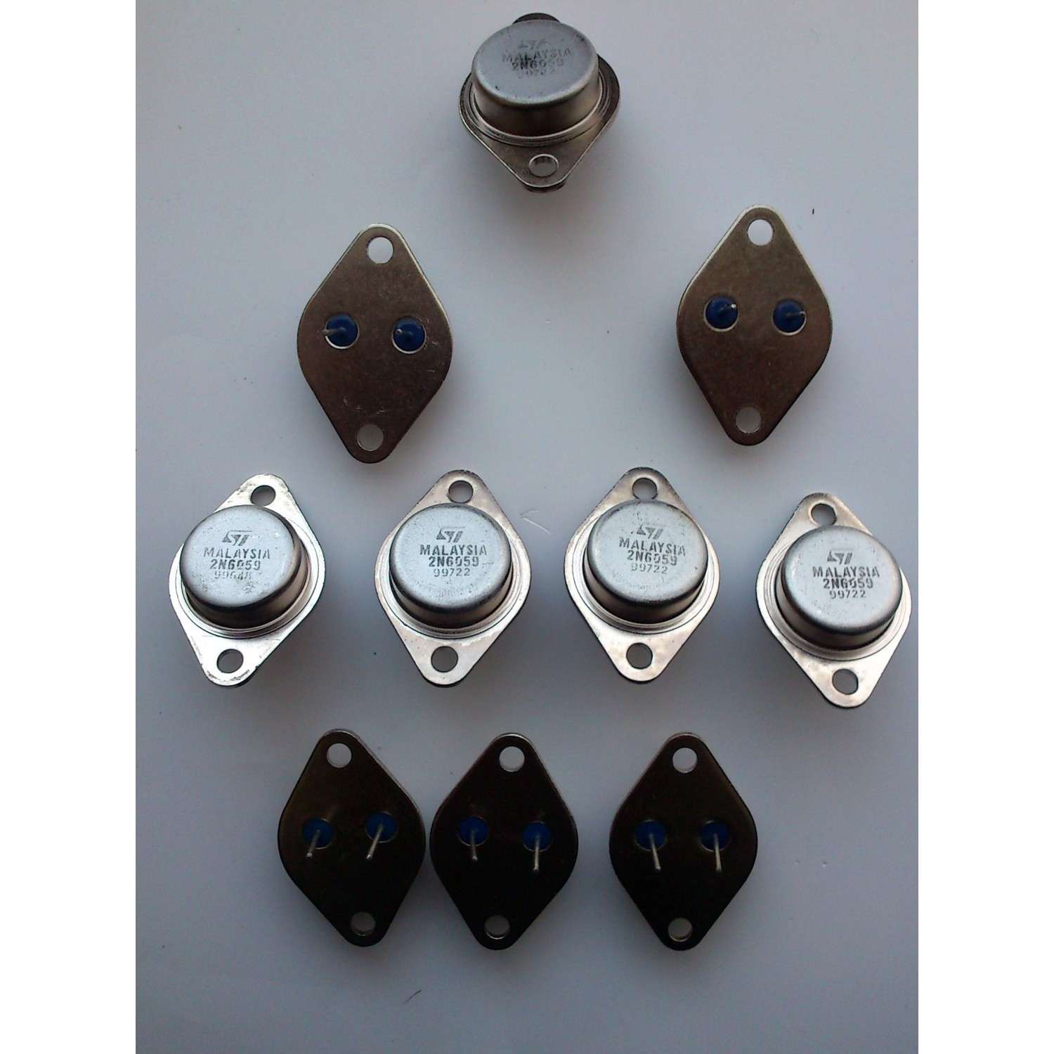 LOTE CON 10 PIEZAS / TRANSISTOR NPN DARLINGTON  - Imagen 2