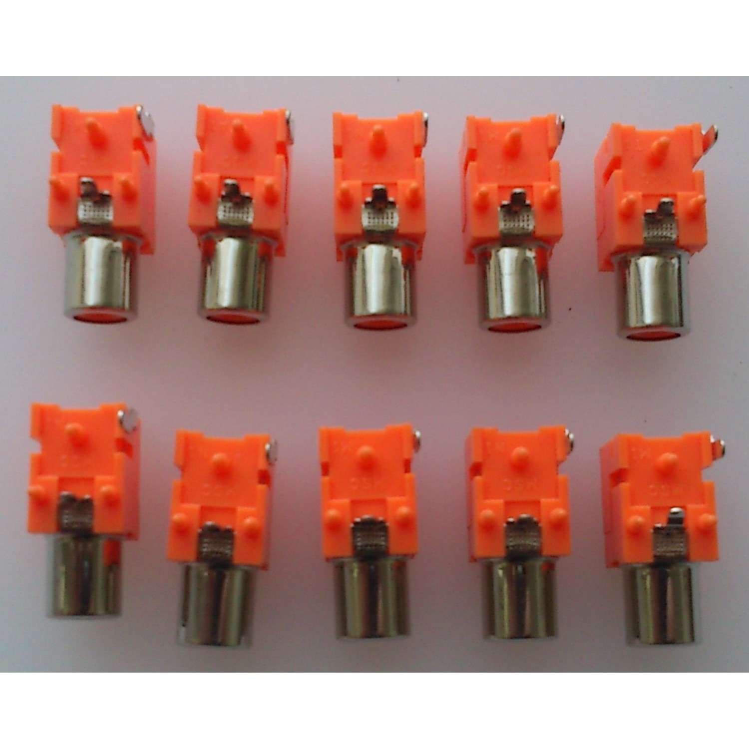 LOTE CON 10 PIEZAS / JACK PARA A/V / COLOR NARANJA	 - Imagen 2