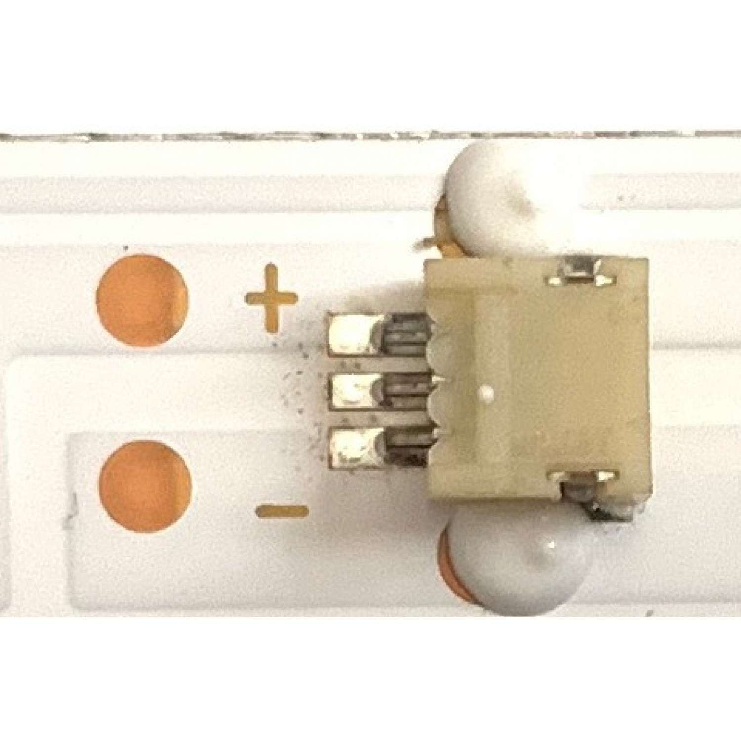KIT DE LED'S PARA TV SEIKI (2 PIEZAS) / NUMERO DE PARTE ZN-32K05C-2 / ZN-32K05C-2 V2.1-0S / 32N15A / 81222 / K5322G/3.1.01.04.01.58232053 / C9000D3G1901045ZA910R / PANEL ST3151A05-8 / MODELO SC-32HS970N - Imagen 3