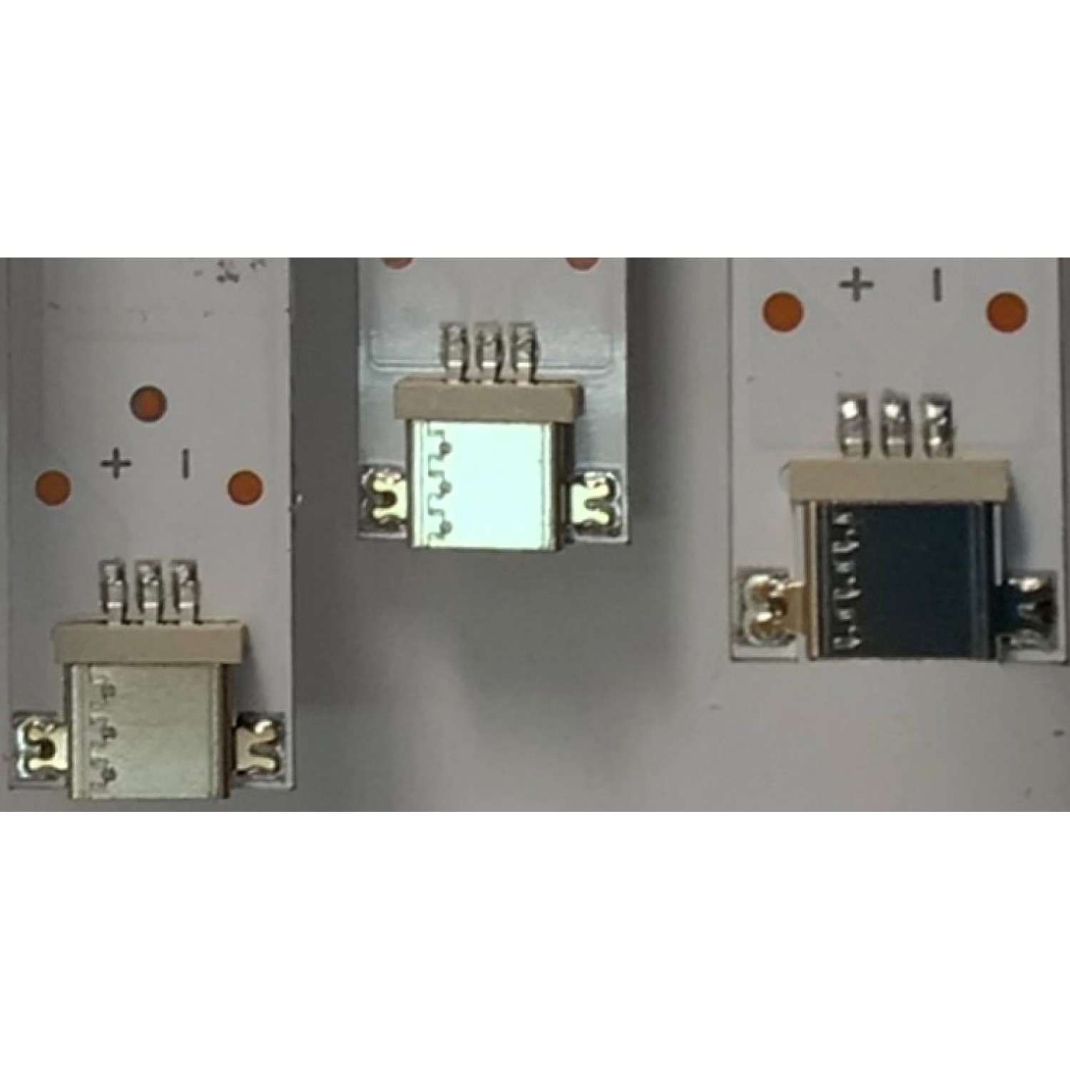KIT DE LEDS PARA TV INSIGNIA ( 14 PZ ) / NUMERO DE PARTE LB-GM3030-GJBBY657X15 / LB-GM3030-GJBBY657X15-R-S / LB-GM3030-GJBBY657X15-L-S / PANEL TPT650WR-QVN07.U / MODELO NS-65F501NA22 / NS-65F501NA22 REV A - Imagen 3