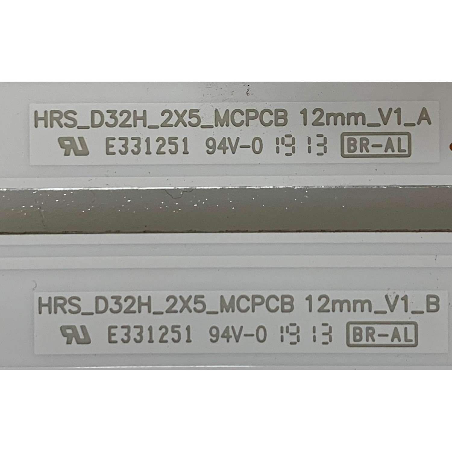 KIT DE LEDS ORIGINAL PARA TV VIZIO 2 PIEZAS / NUMERO DE PARTE HRS_D32H_2X5_MCPCB / 09810104MA03 / 09810104MA04  / E331251 / MODELO D32H-G0 / D32H-G0 LAUSQJKV - Imagen 5